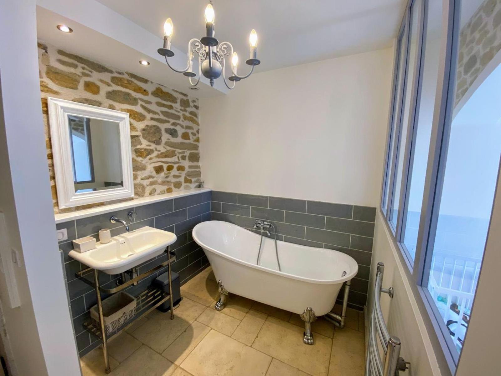 Les Lumieres De Geneve Bed and Breakfast Grilly Exteriör bild