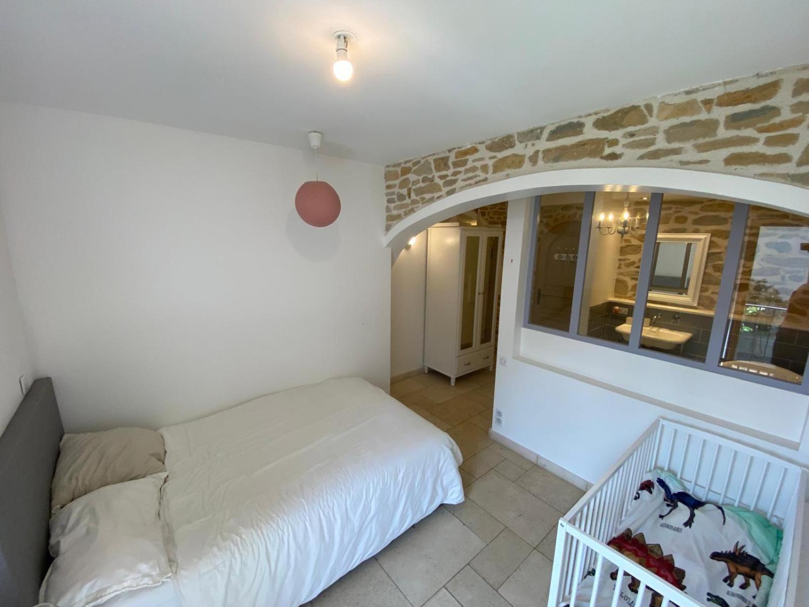 Les Lumieres De Geneve Bed and Breakfast Grilly Exteriör bild