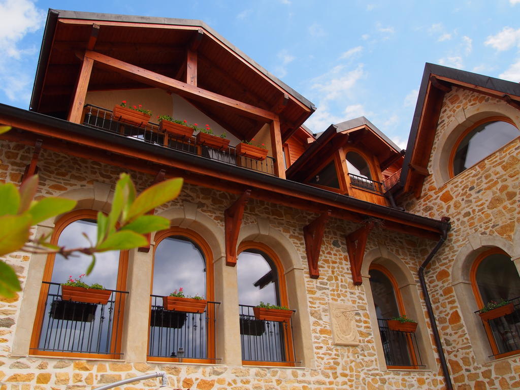Les Lumieres De Geneve Bed and Breakfast Grilly Exteriör bild